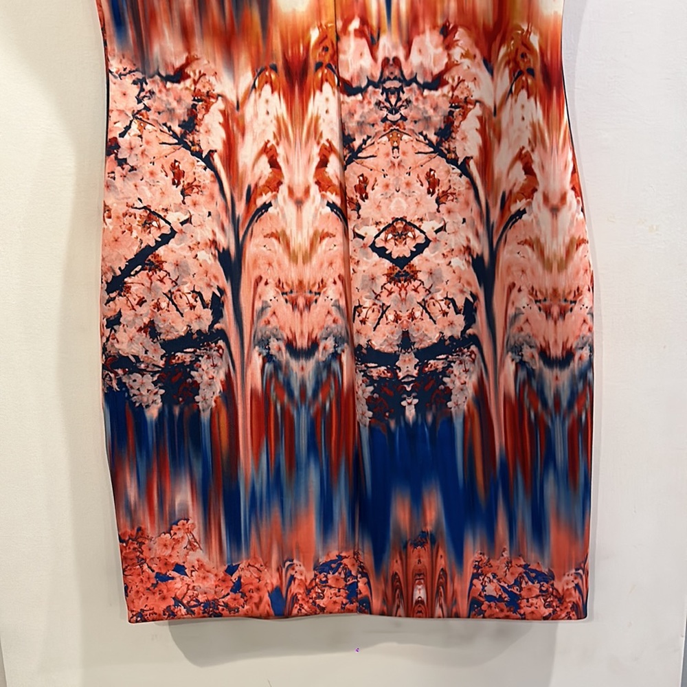Patterned Mini Dress - Picture 3 of 4